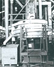 Circular vibratory screeners solve polymer plant start-up problems