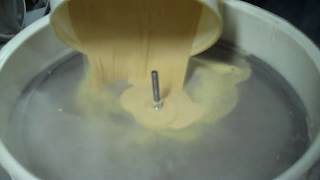 Vibroscreen Circular Vibratory Separator Screens Yeast Extract Powder in the Kason Test Lab